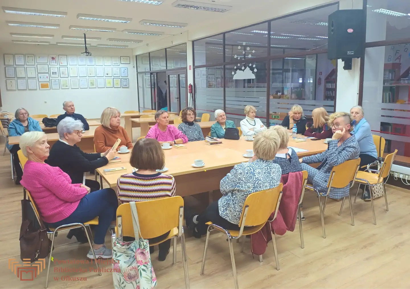 LISTOPADOWE SPOTKANIE DYSKUSYJNEGO KLUBU KSIĄŻKI