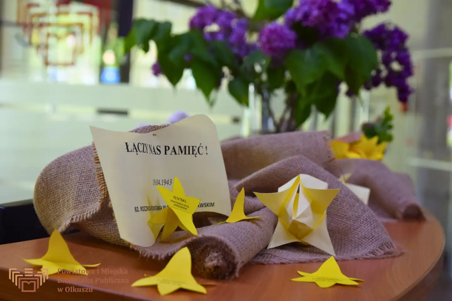 ,,ŁĄCZY NAS PAMIĘĆ